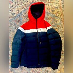 Helly Hansen winter ski jacket worn less than a handful of times. Size large